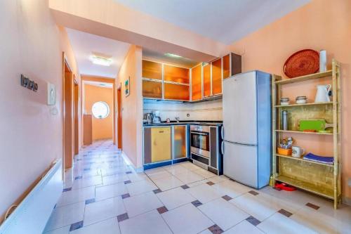 Apartments with parking space Baska, Krk - 21847