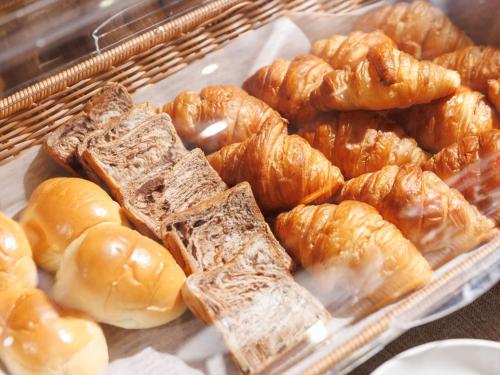 Makanan di atau berdekatan hotel
