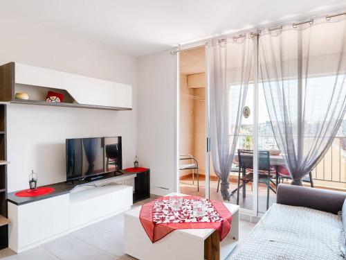 Appartement T3 climatisé, rénové, 3 étoiles, avec parking privé et proche du port de Gruissan - FR-1-409-164