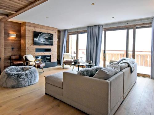 Appartement de standing, 3 chambres, terrasse, conciergerie, centre Méribel - FR-1-613-45