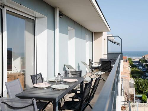 Appartement lumineux et climatisé avec WIFI et parking à Narbonne-Plage - FR-1-409-202