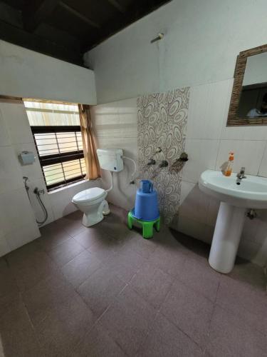 Ένα μπάνιο στο Balekhan Homestay - Heritage & Mountain View