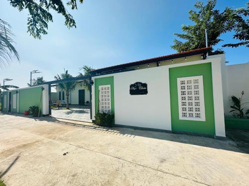 Billede fra billedgalleriet på Villa Ngọc Châu Phan Thiết Chi nhánh 2 - 4 Phòng Ngủ, Có Bếp, Phòng Ăn, Phòng Khách, Miễn Phí Sân BBQ và Bãi Xe Ô Tô Rộng Rãi i Phan Thiet