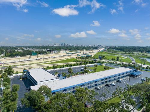 Fotografie z fotogalerie ubytování Days Inn by Wyndham Orlando Downtown v Orlandu