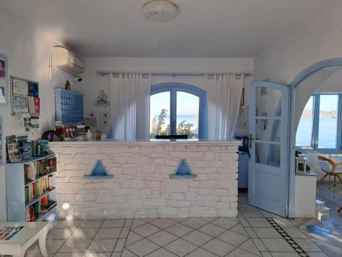 Η κουζίνα ή μικρή κουζίνα στο Stratos Apartments & Studios 