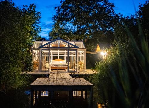 Bygningen som luksusteltet ligger i