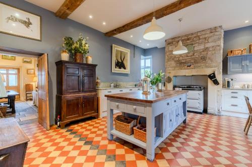 Down Farm Manor – Photos 3