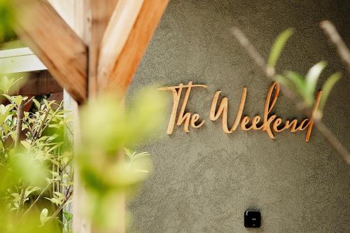 ウィーンにあるThe Weekend Hotelの歓迎の看板