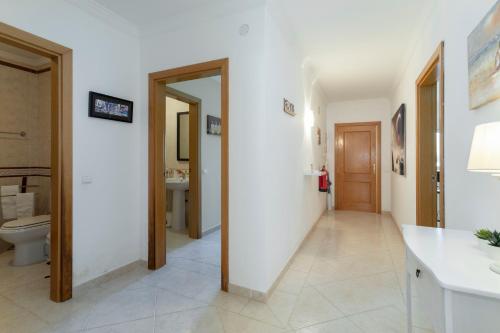 Centralgarve - Spacious & Elegant - Vilamoura w Pool - Jacarandás