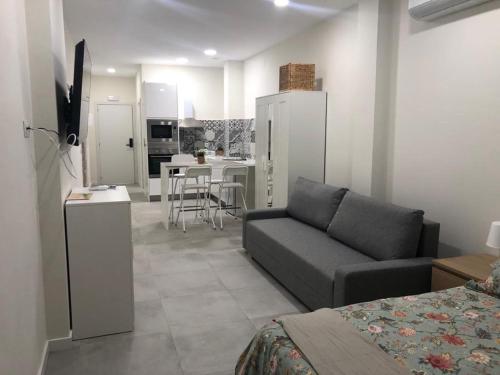 Centro Estudio Trinidad Málaga 3 photo 16