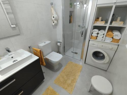Ένα μπάνιο στο PISO MANCE