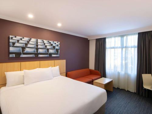 Mercure Sydney Blacktown Image