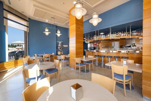 Restaurace v ubytování Poseidon La Manga Hotel & Spa - Designed for Adults