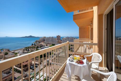 Balkón nebo terasa v ubytování Poseidon La Manga Hotel & Spa - Designed for Adults