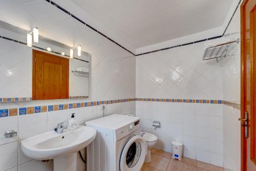 Pretty 1B apartment in Diamantes 2, Heated pool