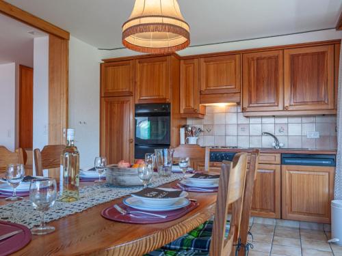 Apartment Hauts De Nendaz B OP by Interhome
