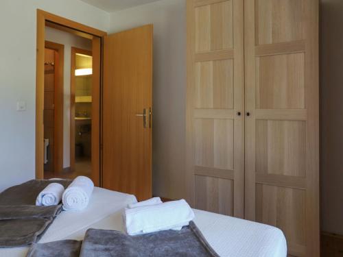 Postel nebo postele na pokoji v ubytování Chalet Edelweiss by Interhome