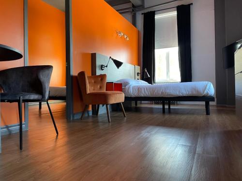 O zonă de relaxare la Hotel Historique et Manoir Route 66