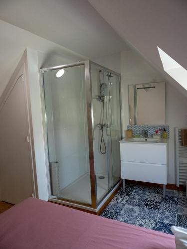 Photo de la galerie de l'établissement Traditional house in the heart of La Roche-Bernard, à La Roche-Bernard