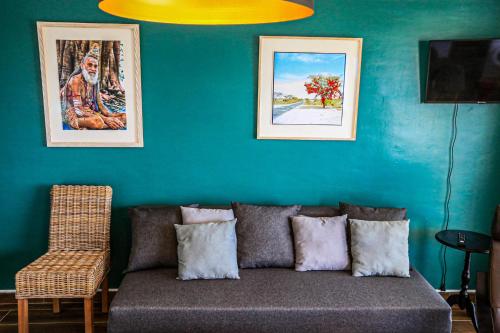 LITORAL COSTA DORADA - MACAPO Only families