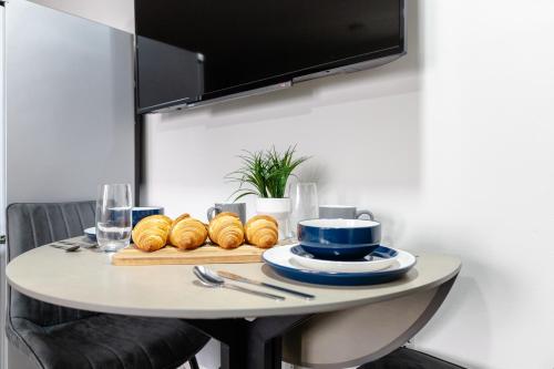 Modern Apartments Near Cardiff City Centre photo 35