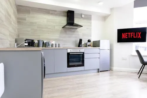 Modern Apartments Near Cardiff City Centre photo 8