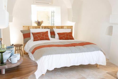 Unique guest room in the heart of Provence \