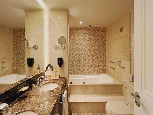 Koupelna v ubytování Presidencial Suite 3008 - Canela e Gramado