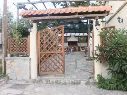 Gallery image of Studios Kallirachi in Skala Kallirakhis