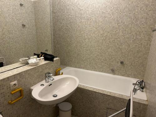 Bilik mandi di Auberge du désert