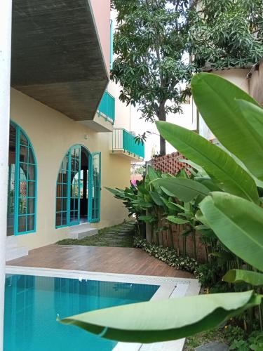 Бассейн в LA ALBA VILLA AN BANg HOI AN или поблизости