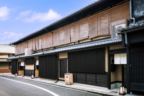 Budova, kde se prázdninový dům nachází