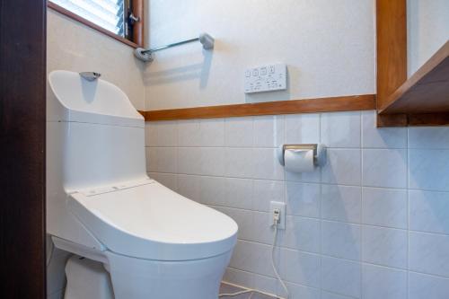 -Hirai- 10 minutes' walk from Hirai Station Direct service to Shinjuku and Akihabara 平井戸建