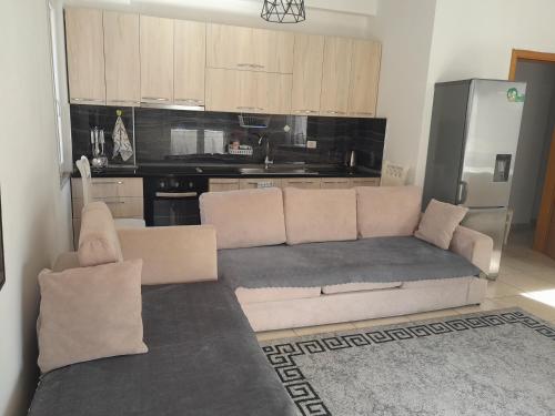 COMFY CITY CENTER APARTMENT