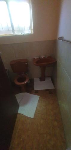 Koupelna v ubytování Boichoko Guest House