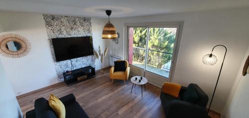 Maison 3 Chambres, 3 Salles de bains, tout le confort aux portes d'Angoulême avec jardin