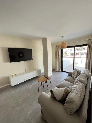Arena Coral - Main Street - 50m Beach