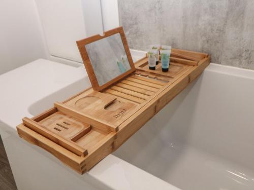 Ένα μπάνιο στο Flat 3 Englehurst Mews