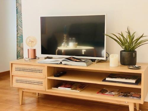 Photo de la galerie de l'établissement Chez Virginie Agréable Centre Parking, à Rouen