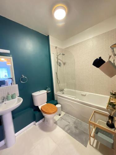 Gallery image of Cosy Modern Apartment in Portobello in Dublin
