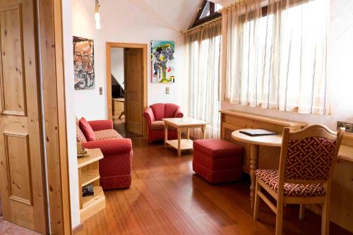 Posezení v ubytování Hotel Kainsbacher Mühle