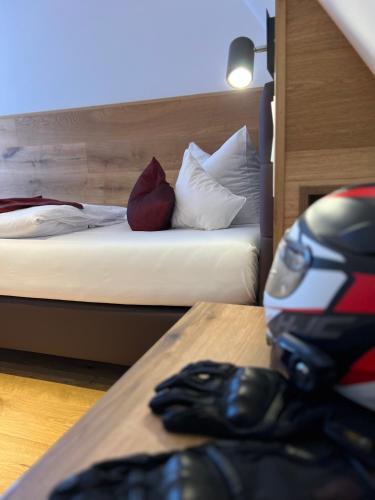 Postel nebo postele na pokoji v ubytování Hotel Kainsbacher Mühle