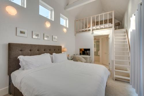 Gallery image of Beachfront Malibu House with Sauna and Ocean-View Deck in Malibu