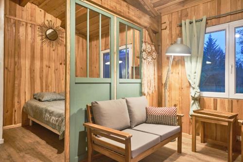 Imagen de la galería de Cabane de charme en pleine forêt - Domaine Temali, en Labouheyre