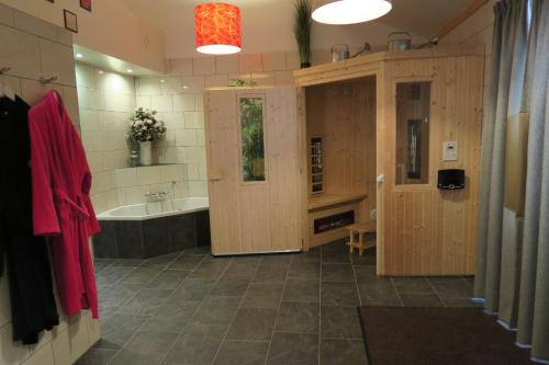 Un baño de Aldörrum Hoevelogementen