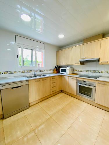 Villa Sant Rafel - Villa con piscina privada cerca de la playa en Cambrils