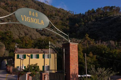 Uma vista da montanha tirada do cama e café (B&B) 