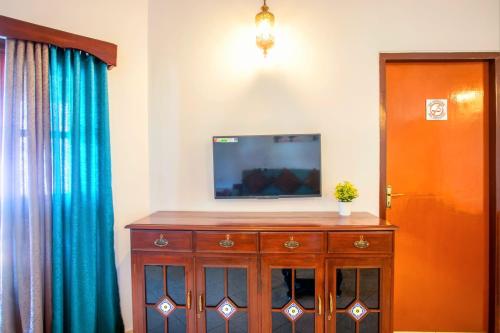 TV/Unterhaltungsangebot in der Unterkunft 'Golden Sand Dunes' 1bhk Benaulim beach apartment