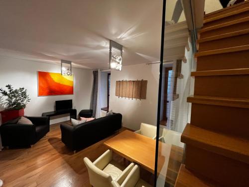 Spacious & Bright Prague Apartment