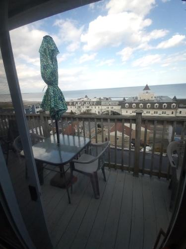Ocean cliff condos hull – Photos 3